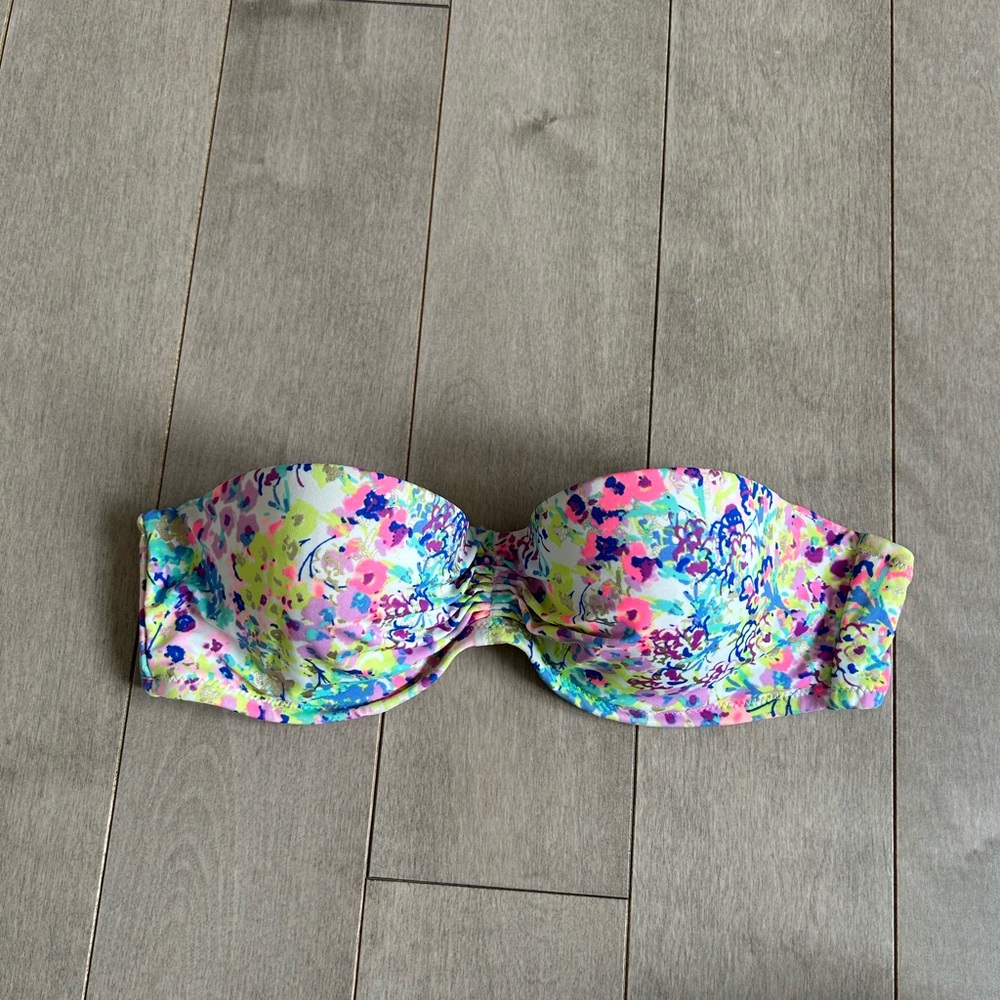Victoria Secret Bathing Suit Top - Picture 3 of 3